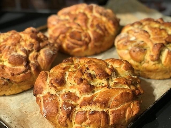 Plukbrood pesto